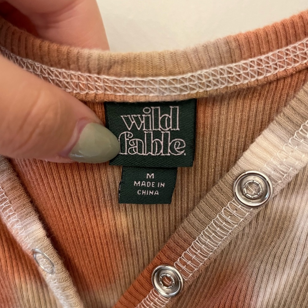 Orange and tan tie dye button down tank top. Never worn. From Target.